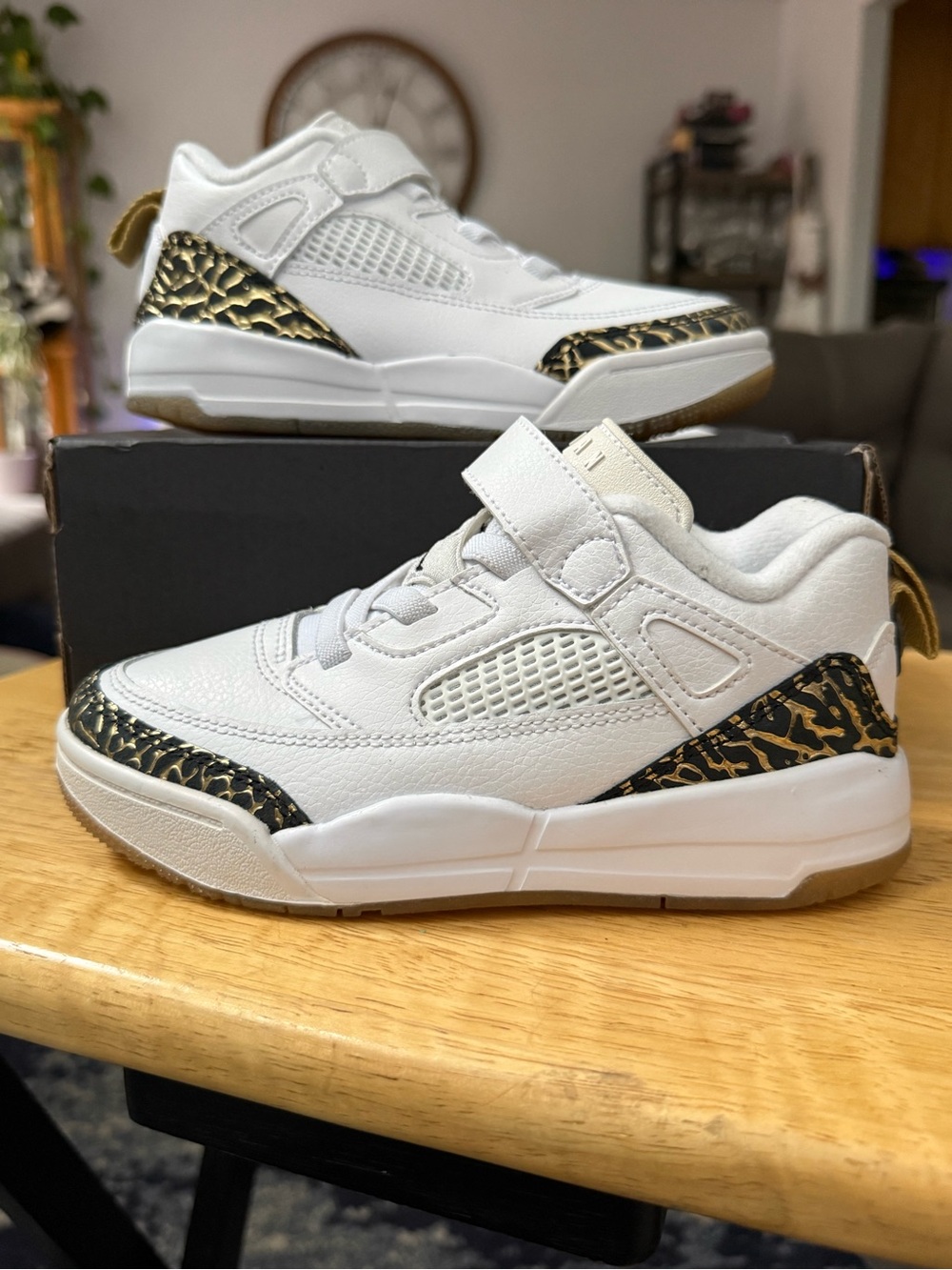 Jordan Spizike Low Preschool Boys' "White/Metallic Gold/Sail/Black" Shoe